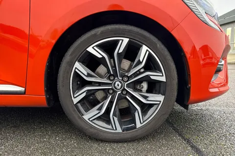 EJ72UYB Renault Clio 1.6 E-TECH Techno Auto Euro 6 (s/s) 5dr Thumbnail #9