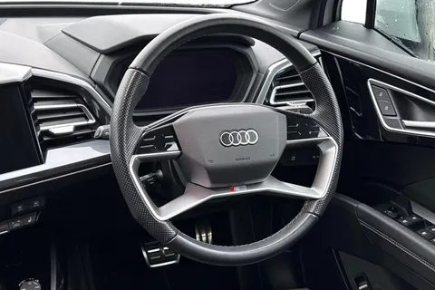 KY24UNM Audi Q4 e-tron Q4  S line 55 e-tron quattro 250,00 kW Thumbnail #18