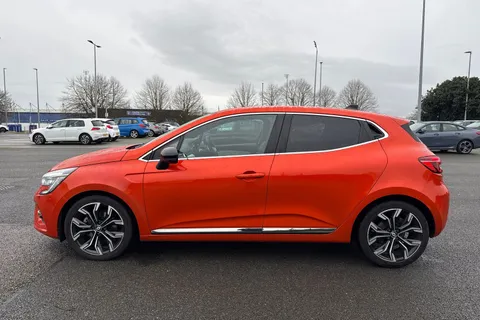 EJ72UYB Renault Clio 1.6 E-TECH Techno Auto Euro 6 (s/s) 5dr Thumbnail #29