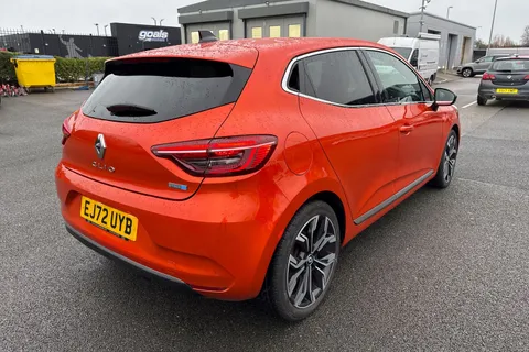 EJ72UYB Renault Clio 1.6 E-TECH Techno Auto Euro 6 (s/s) 5dr Thumbnail #32
