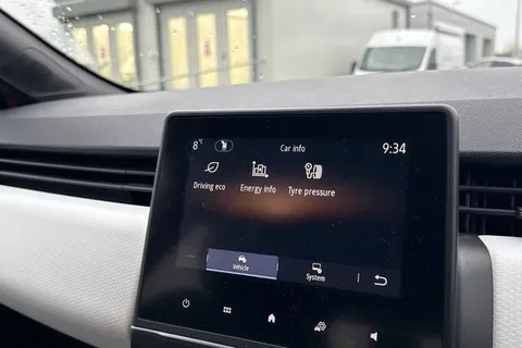 EJ72UYB Renault Clio 1.6 E-TECH Techno Auto Euro 6 (s/s) 5dr Thumbnail #45