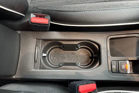 EJ72UYB Renault Clio 1.6 E-TECH Techno Auto Euro 6 (s/s) 5dr Thumbnail #54