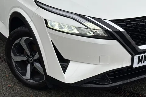 MM23FCN Nissan Qashqai 1.3 DIG-T MHEV N-Connecta Euro 6 (s/s) 5dr Thumbnail #25