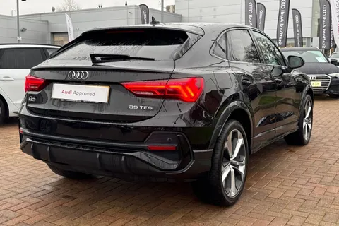 C25LAU Audi Q3 Black Edition 35 TFSI  150 PS S tronic Thumbnail #25