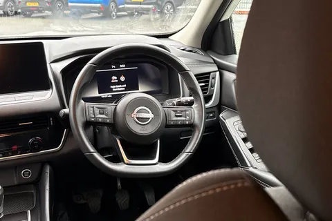 MM23FCN Nissan Qashqai 1.3 DIG-T MHEV N-Connecta Euro 6 (s/s) 5dr Thumbnail #35