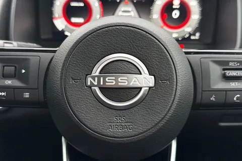 MM23FCN Nissan Qashqai 1.3 DIG-T MHEV N-Connecta Euro 6 (s/s) 5dr Thumbnail #37