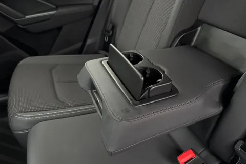 C25LAU Audi Q3 Black Edition 35 TFSI  150 PS S tronic Thumbnail #36