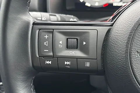 MM23FCN Nissan Qashqai 1.3 DIG-T MHEV N-Connecta Euro 6 (s/s) 5dr Thumbnail #38