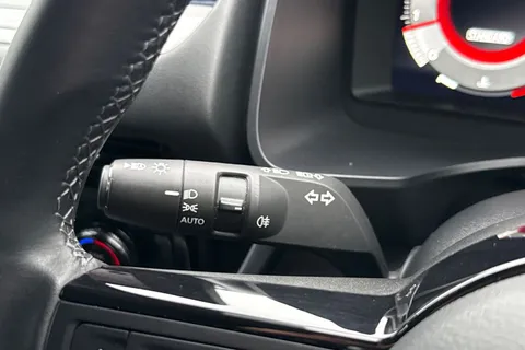 MM23FCN Nissan Qashqai 1.3 DIG-T MHEV N-Connecta Euro 6 (s/s) 5dr Thumbnail #41