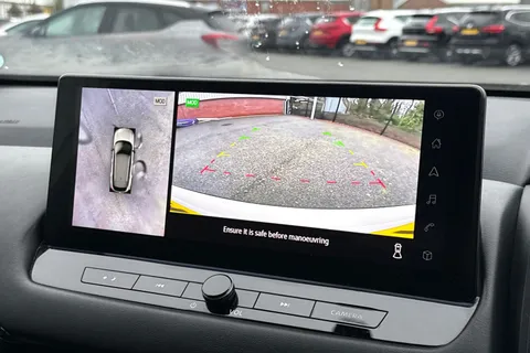 MM23FCN Nissan Qashqai 1.3 DIG-T MHEV N-Connecta Euro 6 (s/s) 5dr Thumbnail #52