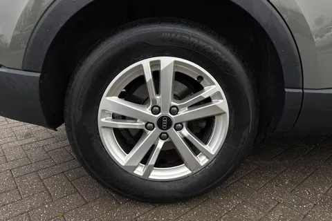 DN72EDV Audi Q3 Technik 35 TFSI  150 PS S tronic Thumbnail #11