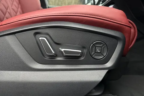  Audi SQ7 4.0 TFSI V8 Vorsprung Tiptronic quattro Euro 6 (s/s) 5dr Thumbnail #32