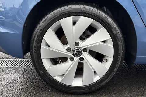 GD24OUC Volkswagen Golf 1.5 TSI Match 5dr Thumbnail #11