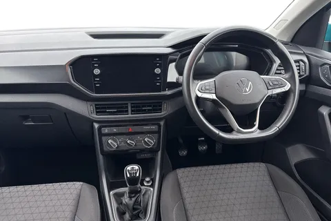 DS23KUF Volkswagen T-Cross 1.0 TSI SE 5dr **FRONT & REAR PARKING SENSORS** Thumbnail #18