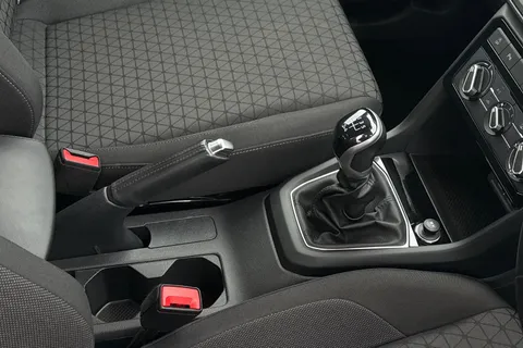 DS23KUF Volkswagen T-Cross 1.0 TSI SE 5dr **FRONT & REAR PARKING SENSORS** Thumbnail #23