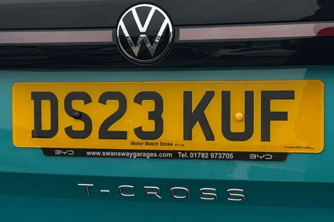 DS23KUF Volkswagen T-Cross 1.0 TSI SE 5dr **FRONT & REAR PARKING SENSORS** Thumbnail #25