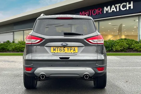 MT65YPA Ford Kuga 2.0 TDCi Titanium X Powershift AWD Euro 6 (s/s) 5dr Thumbnail #4