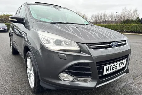 MT65YPA Ford Kuga 2.0 TDCi Titanium X Powershift AWD Euro 6 (s/s) 5dr Thumbnail #8