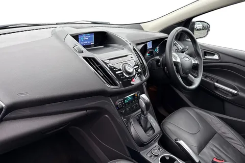 MT65YPA Ford Kuga 2.0 TDCi Titanium X Powershift AWD Euro 6 (s/s) 5dr Thumbnail #14