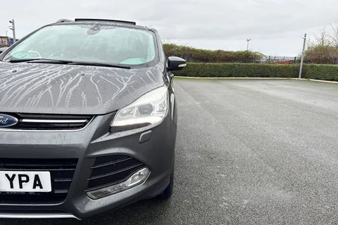 MT65YPA Ford Kuga 2.0 TDCi Titanium X Powershift AWD Euro 6 (s/s) 5dr Thumbnail #25