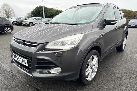 MT65YPA Ford Kuga 2.0 TDCi Titanium X Powershift AWD Euro 6 (s/s) 5dr Thumbnail #26