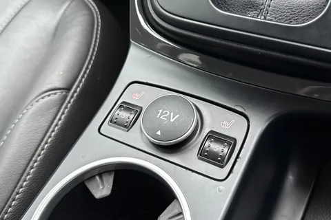 MT65YPA Ford Kuga 2.0 TDCi Titanium X Powershift AWD Euro 6 (s/s) 5dr Thumbnail #54