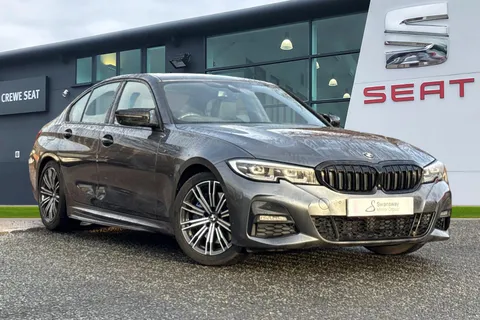 X10NMA BMW 3 Series 2.0 330i M Sport Auto Euro 6 (s/s) 4dr Thumbnail #2