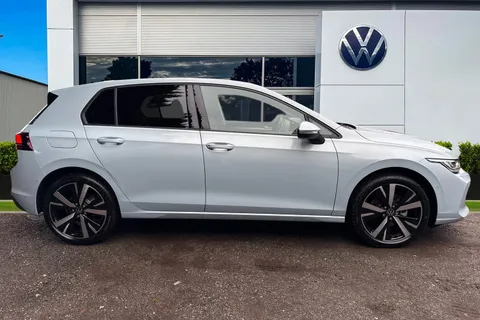  Volkswagen Golf 1.5 eTSI MHEV Match DSG Euro 6 (s/s) 5dr Thumbnail #4