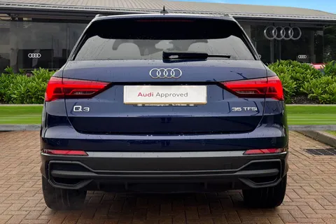 BA72GUD Audi Q3 Black Edition 35 TFSI 150 PS S tronic Thumbnail #4