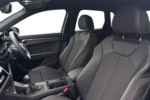 BA72GUD Audi Q3 Black Edition 35 TFSI 150 PS S tronic Thumbnail #15