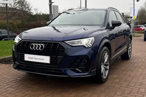 BA72GUD Audi Q3 Black Edition 35 TFSI 150 PS S tronic Thumbnail #25