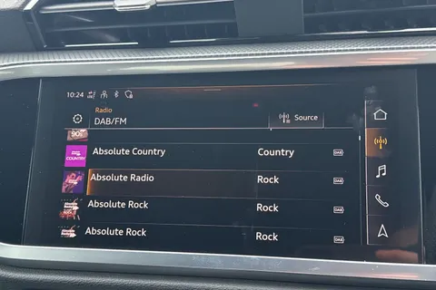 BA72GUD Audi Q3 Black Edition 35 TFSI 150 PS S tronic Thumbnail #52