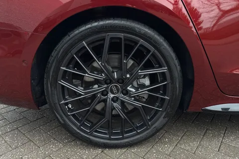 KY25EFO Audi A6 Saloon Launch Edition e-hybrid quattro 299 PS S tronic Thumbnail #11