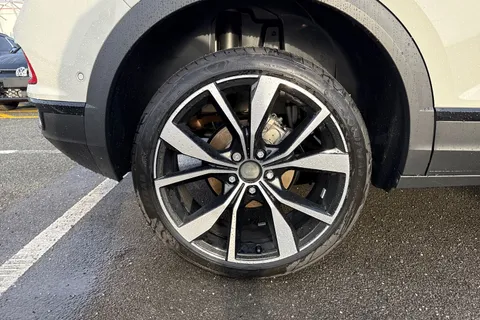 Volkswagen T-Roc 1.0 TSI Style 5dr Thumbnail #12