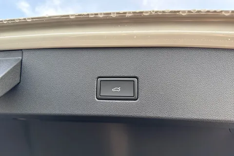 Volkswagen T-Roc 1.0 TSI Style 5dr Thumbnail #30