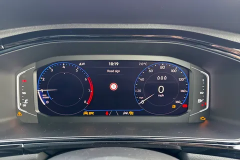 Volkswagen T-Roc 1.0 TSI Style 5dr Thumbnail #34