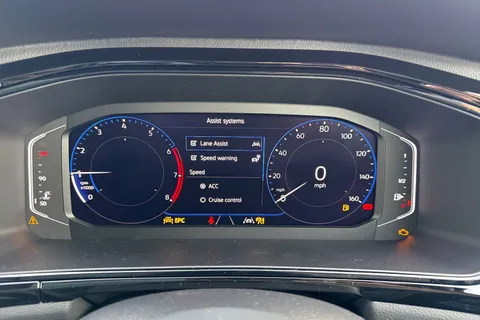 Volkswagen T-Roc 1.0 TSI Style 5dr Thumbnail #35