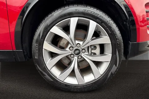 KS74NKX Land Rover Discovery Sport 2.0 D200 Dynamic HSE 5dr Thumbnail #9