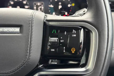 KS74NKX Land Rover Discovery Sport 2.0 D200 Dynamic HSE 5dr Thumbnail #46