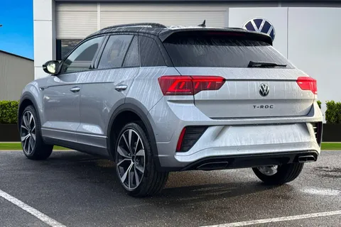  Volkswagen T-Roc 1.5 TSI Black Edition Plus DSG Euro 6 (s/s) 5dr Thumbnail #2