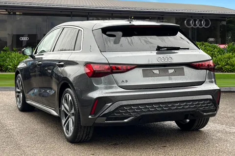 Audi A3 1.5 TFSI S line Sportback Euro 6 (s/s) 5dr Thumbnail #3