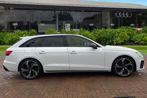 SA73YPL Audi A4 Avant Avant (O) Black Edition 35 TDI 163 PS S tronic Thumbnail #4