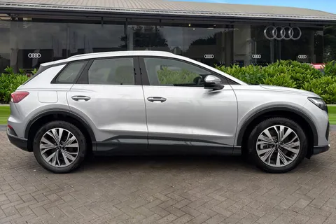 KY75CPV Audi Q4 e-tron Q4  Sport 55 e-tron quattro 250,00 kW Thumbnail #4