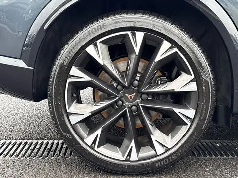 DF25JCO CUPRA Formentor 2.0 TSI 333 VZ2 5dr DSG 4Drive **Panoramic sunroof** Thumbnail #6