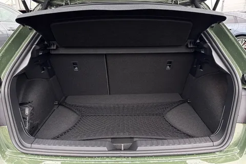  Audi A1 1.5 TFSI 35 Black Edition Sportback S Tronic Euro 6 (s/s) 5dr Thumbnail #7