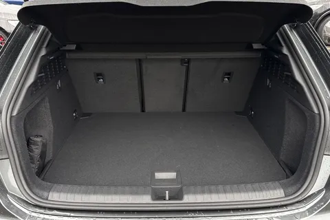 Audi A3 1.5 TFSI S line Sportback Euro 6 (s/s) 5dr Thumbnail #7