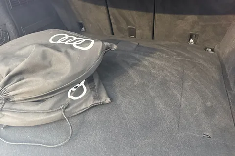 YF73HYK Audi Q5 50 TFSI e Quattro Black Edition 5dr S Tronic Thumbnail #6