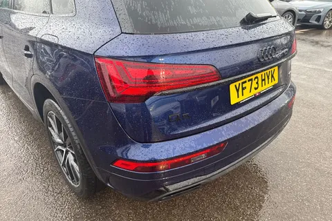 YF73HYK Audi Q5 50 TFSI e Quattro Black Edition 5dr S Tronic Thumbnail #7