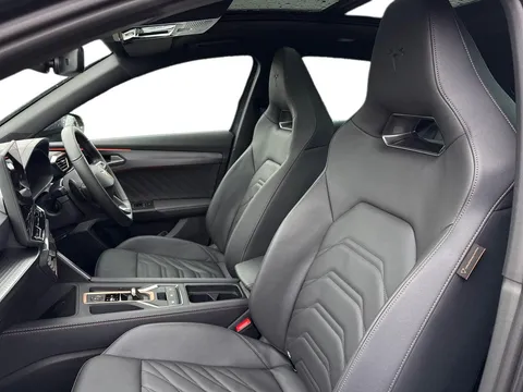 DF25JCO CUPRA Formentor 2.0 TSI 333 VZ2 5dr DSG 4Drive **Panoramic sunroof** Thumbnail #10