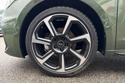  Audi A1 1.5 TFSI 35 Black Edition Sportback S Tronic Euro 6 (s/s) 5dr Thumbnail #11